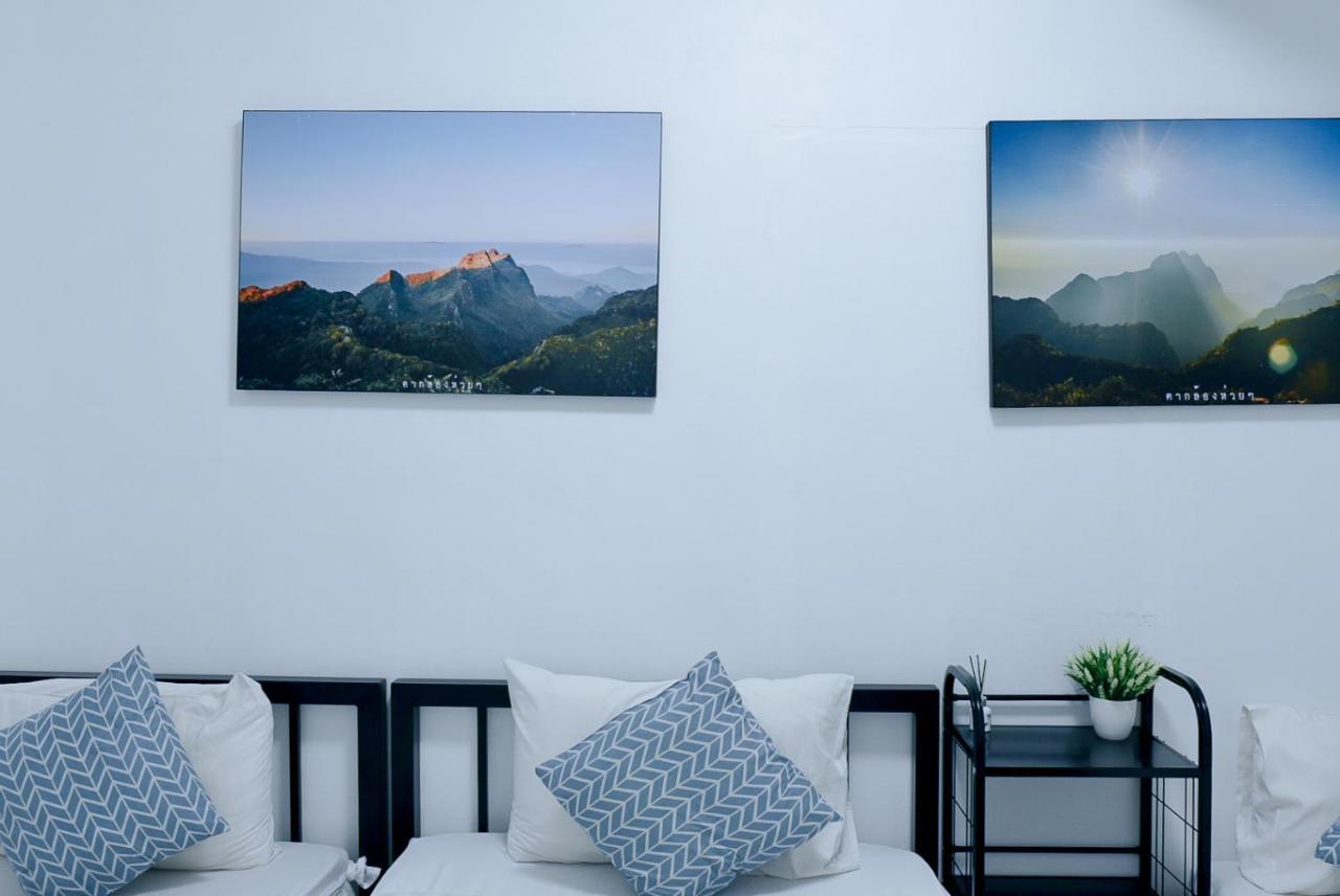 24 Poshtel Chiangmai Vandrehjem Chiang Mai Eksteriør billede